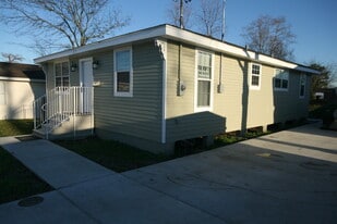 Building Photo - 718 16th St