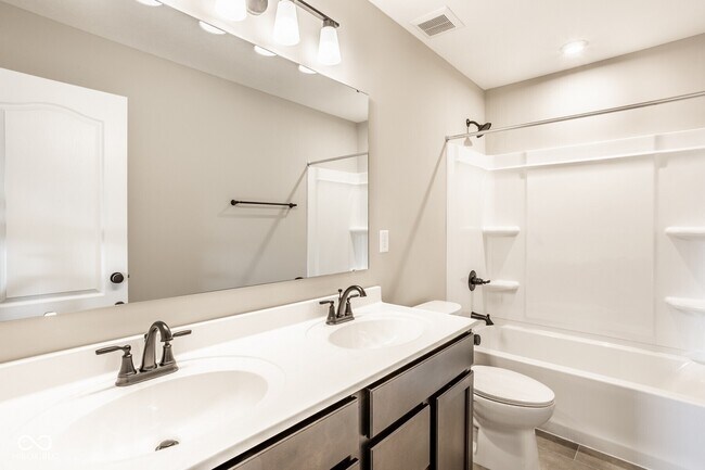 Building Photo - 430 Atlas Dr