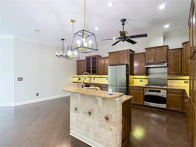 Building Photo - 20952 Amanda Oak Ct