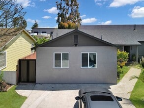 Building Photo - 6268 Montalvo Dr