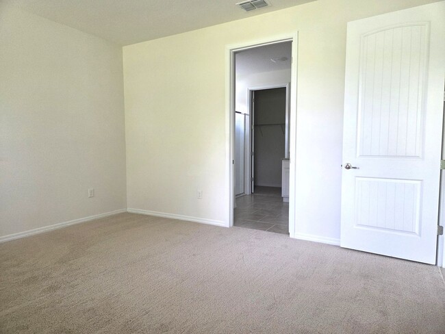 Building Photo - 55+ Gated Community at Palms at Serenoa