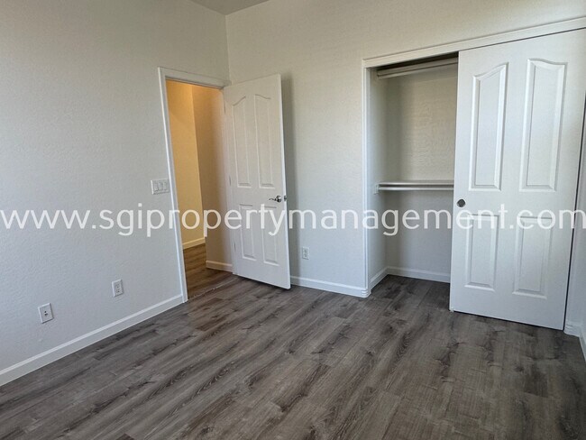 Building Photo - 29767 N 121st Ave
