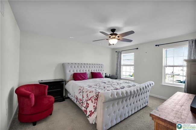 Building Photo - 4247 Beech Dr