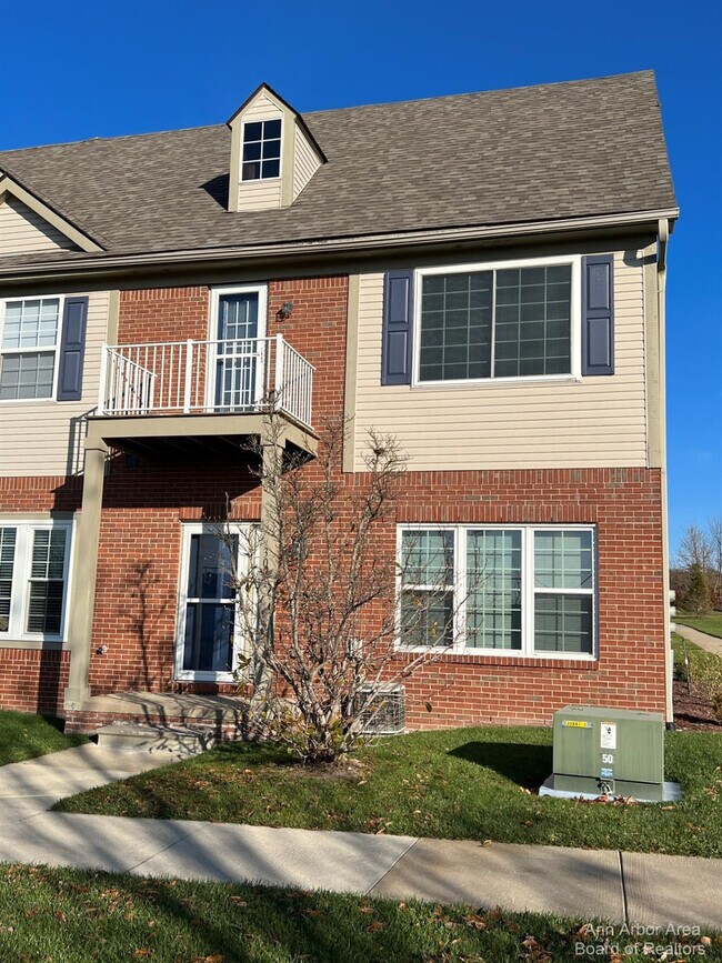 Primary Photo - 3073 Cloverly Ct