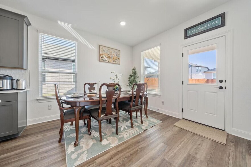 Building Photo - 12105 Bacalar Bnd