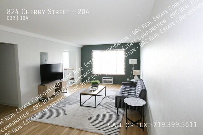 Building Photo - 824 Cherry St