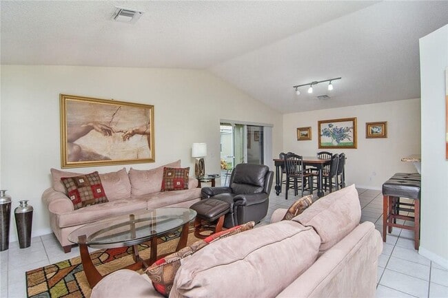 Building Photo - 4297 Pine Ridge Ct