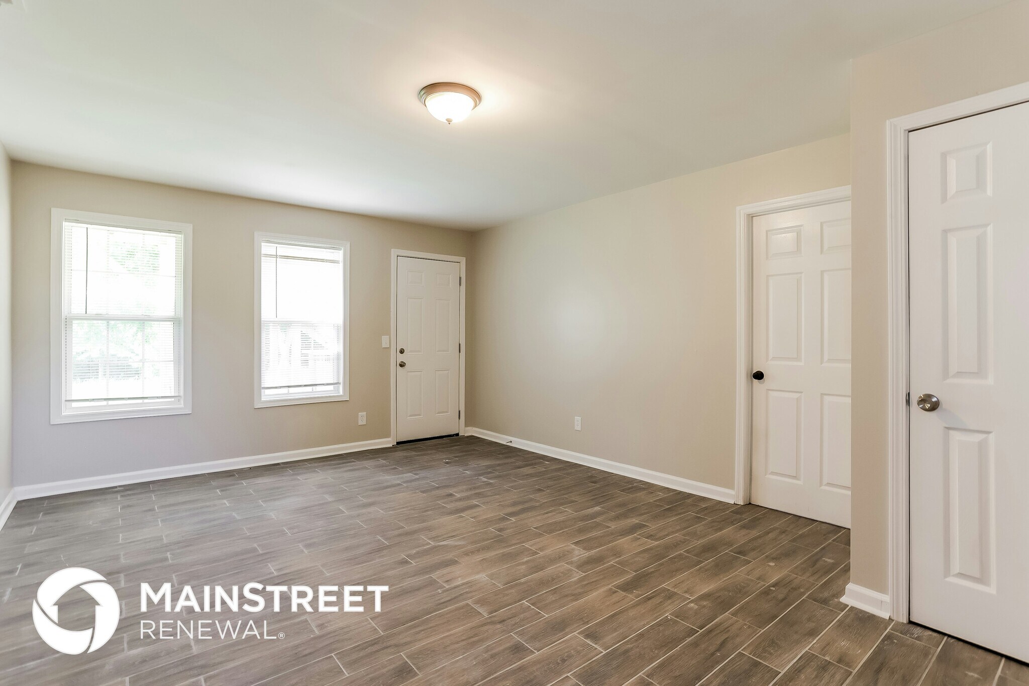 Building Photo - 147 Portland Rd