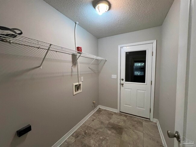 Building Photo - 5085 Terra Lake Cir