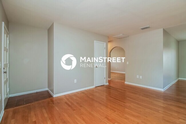 Building Photo - 3 Bedroom Pet-Friendly Home in Brandon, FL...