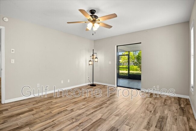 Building Photo - 8307 12th Ave Dr NW