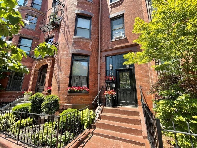 Building Photo - 115 St Botolph St