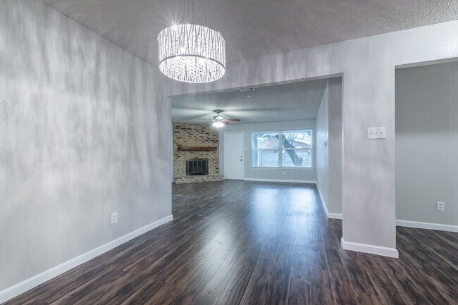 Building Photo - Charming 3-Bedroom, 2-Bath Home in Anderson Mill – Prime Northwest Austin Location!