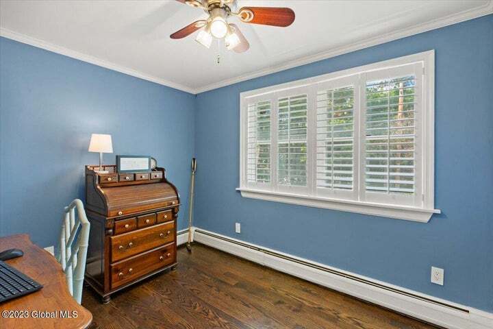 Building Photo - 1 Patricia Ln