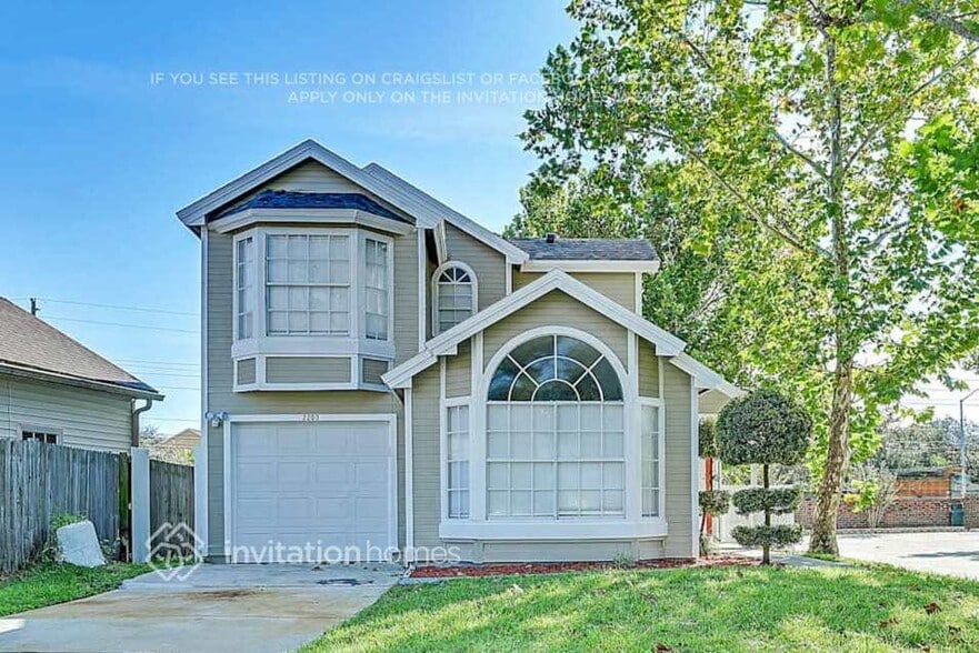 Building Photo - 2203 Canonero Ct