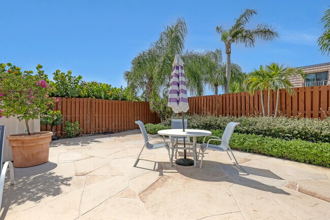 Building Photo - 131 Ocean Cove Dr