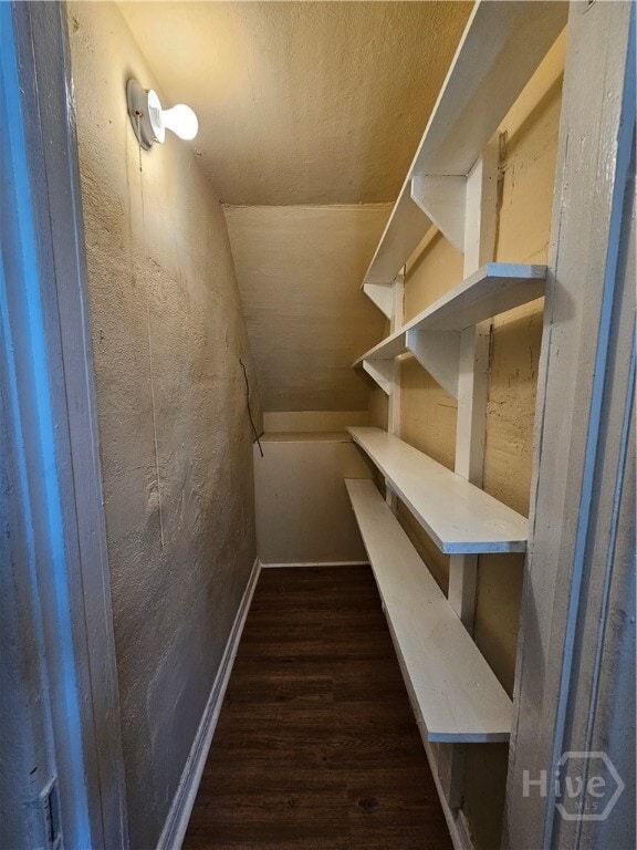 Building Photo - 714 W 38th St