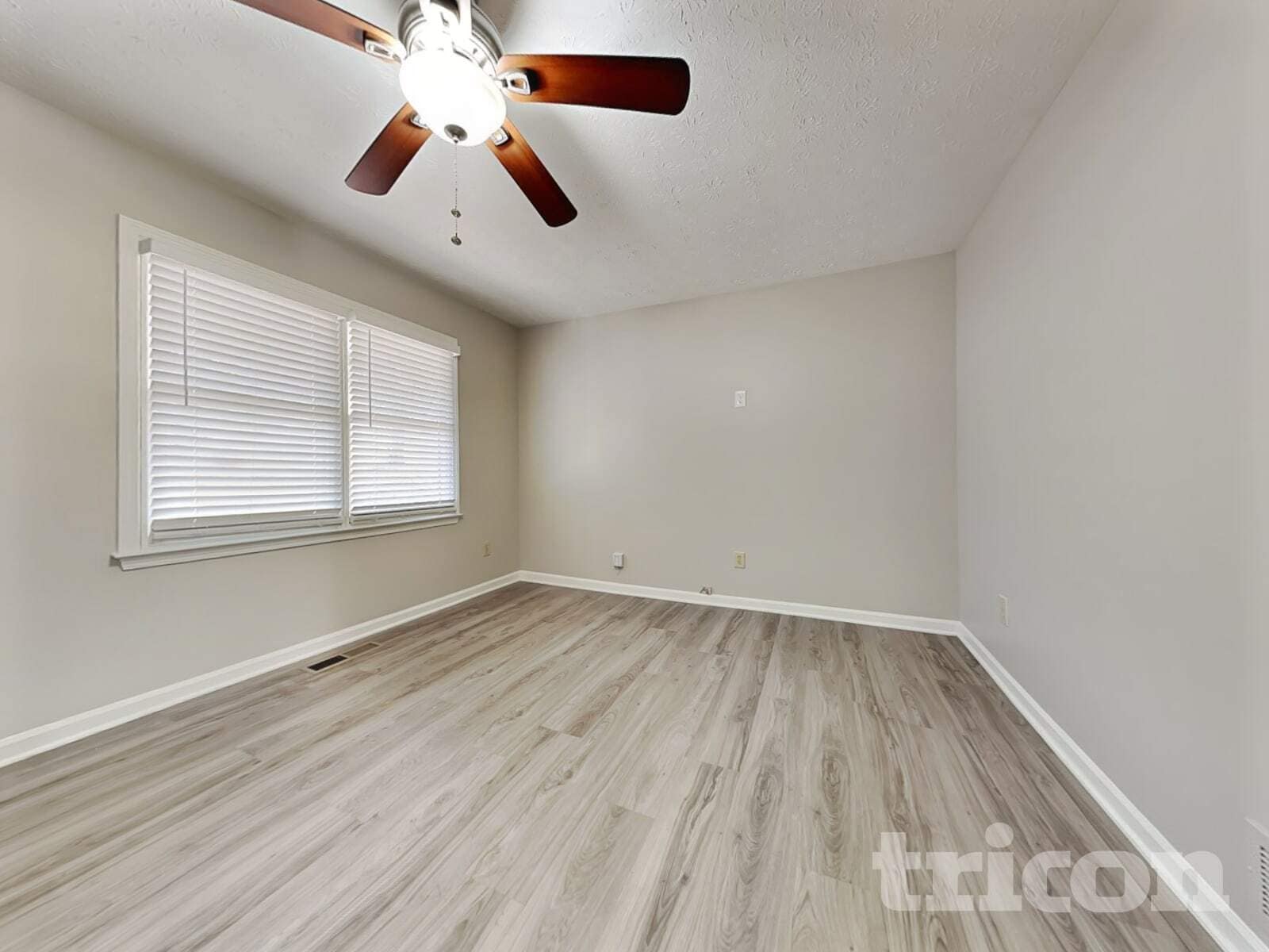 Building Photo - 2479 Hewatt Rd