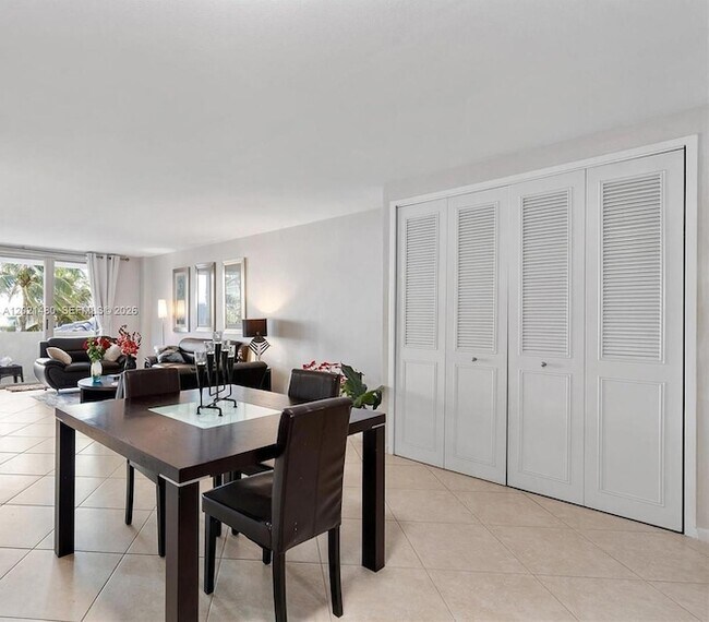 Building Photo - 9195 Collins Ave