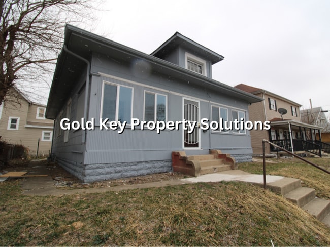 Building Photo - Large 2 BR 1 BA House Near Downtown Anderson (NO SECTION 8)