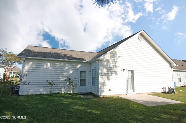 Building Photo - 111 Tylers Cove Way