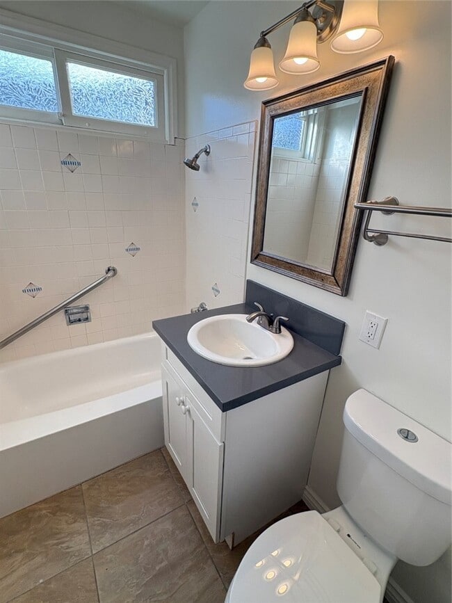 Building Photo - 15381 Cambay Ln