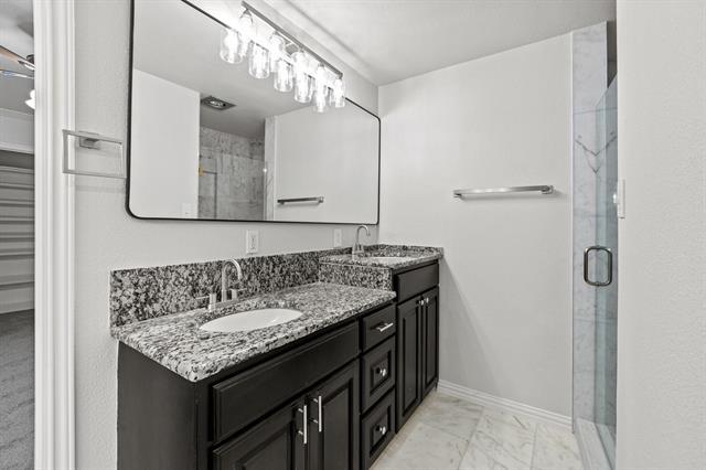 Building Photo - 2909 Conejos Dr