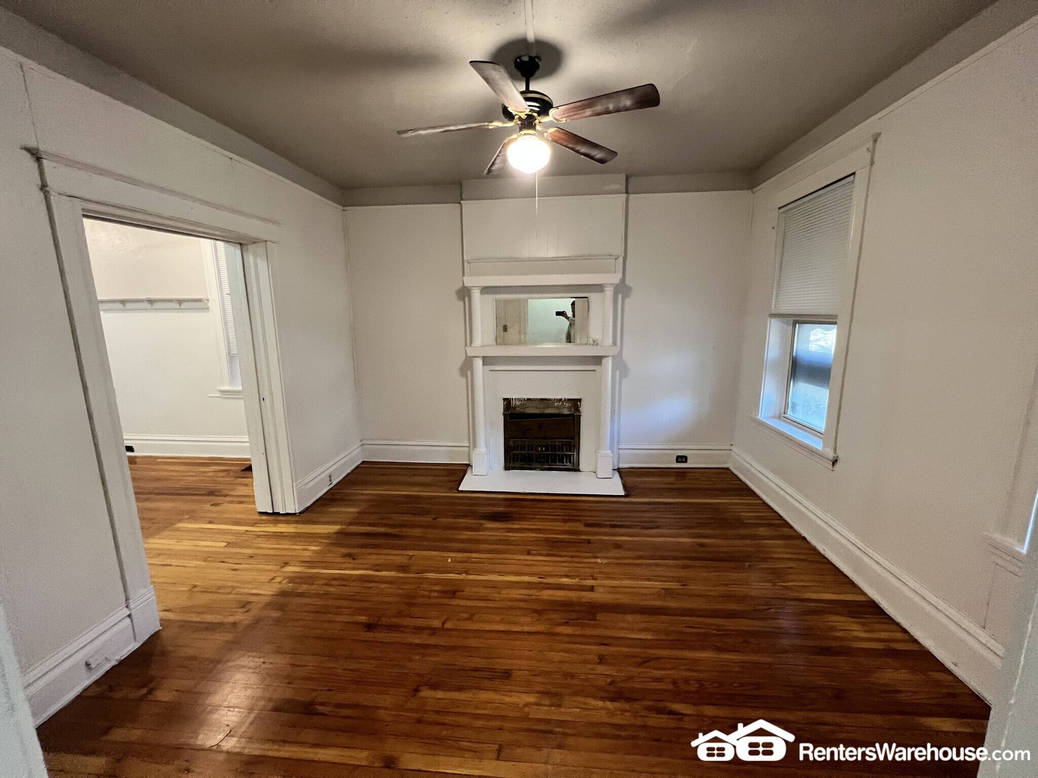 Building Photo - 4223 Red Bud Ave