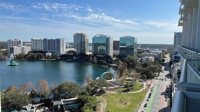 Building Photo - 150 E Robinson St