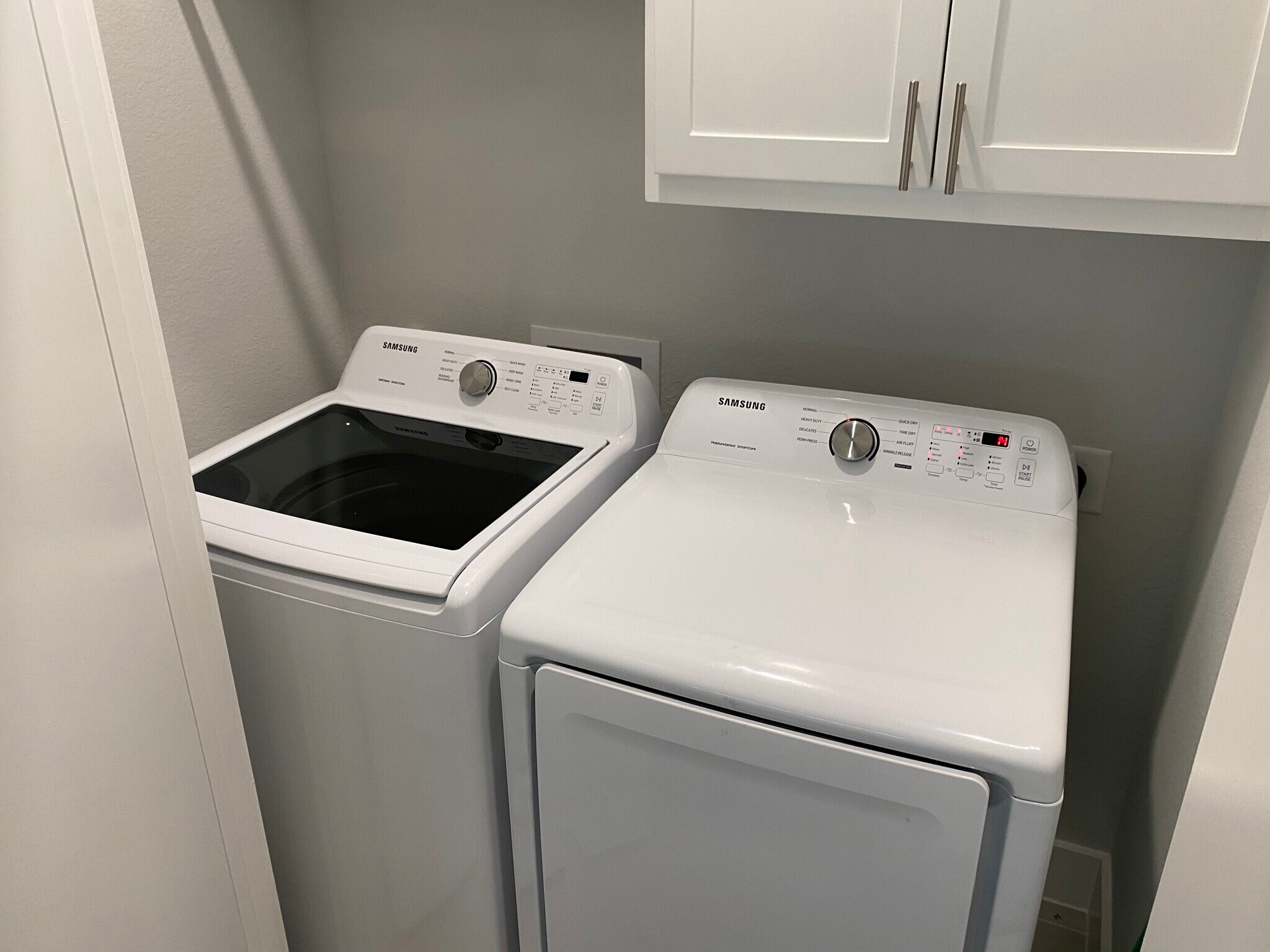 Laundry Room - 1802 Deacon Hl Ct