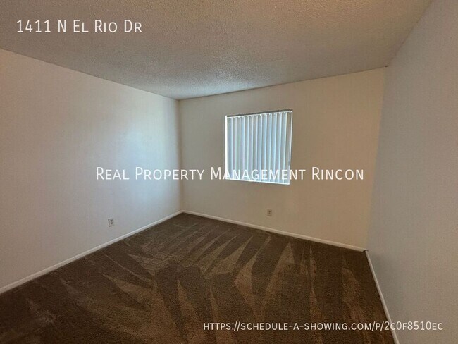 Building Photo - 1411 N El Rio Dr