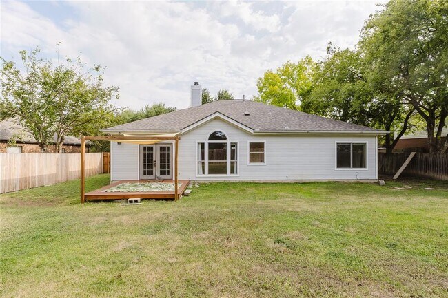 Building Photo - 6614 Bramber Ln