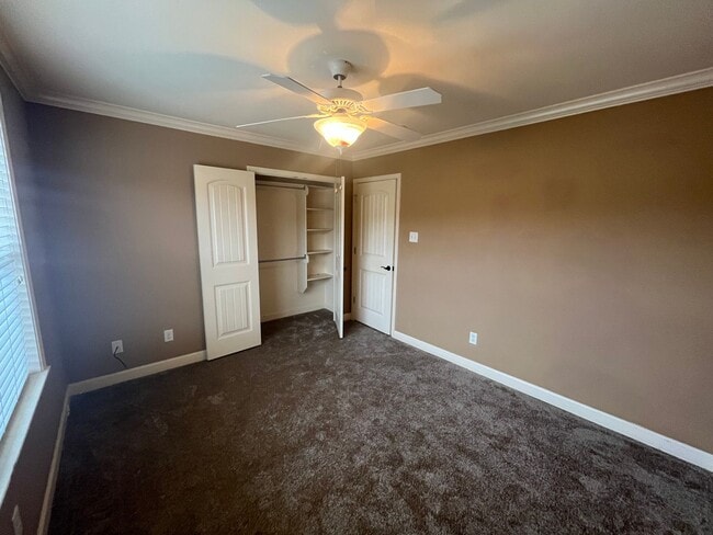 Building Photo - West Little Rock Rental!