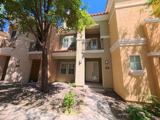 Primary Photo - 124 N California St