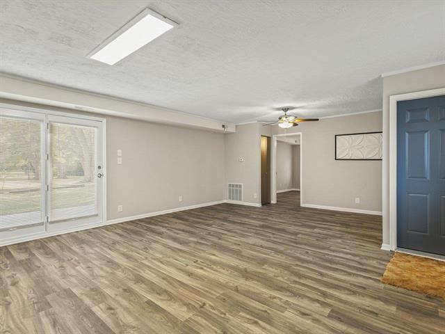 Building Photo - 2205 Clover Ave