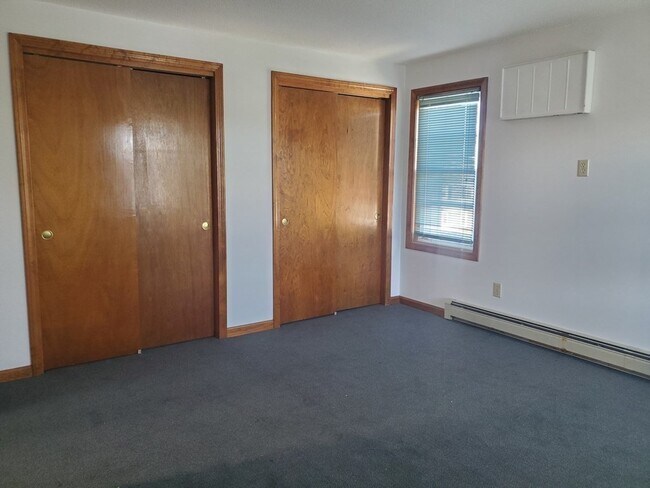 Building Photo - 1170 Wilson Rd