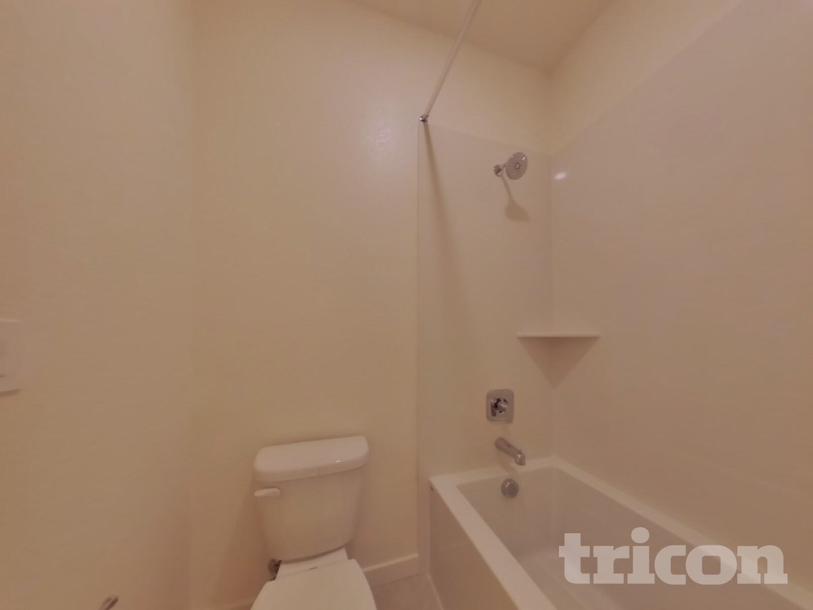 Building Photo - 2050 Delta Vw Ave