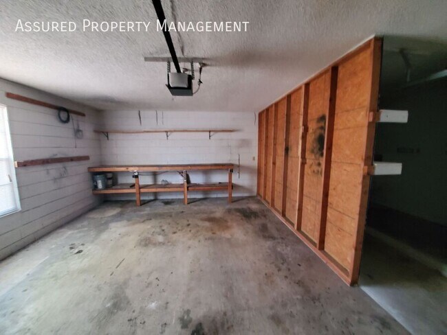Building Photo - 2727 Dobbin Dr