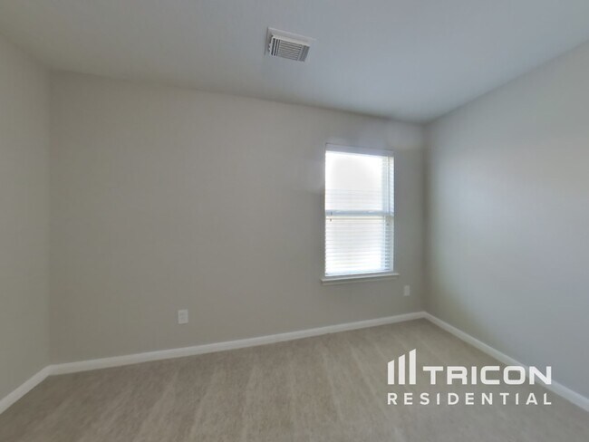 Building Photo - 18103 Mossy Creek Ln