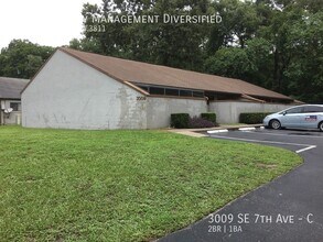 Building Photo - 3009 SE 7th Ave