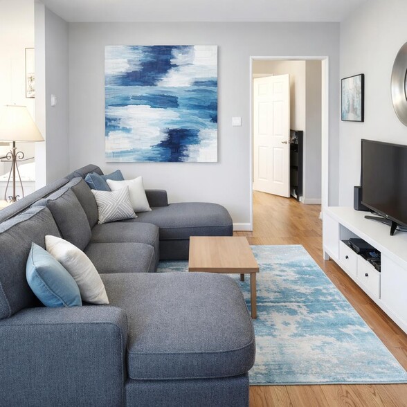 Living Area - 1105 N Sherman St