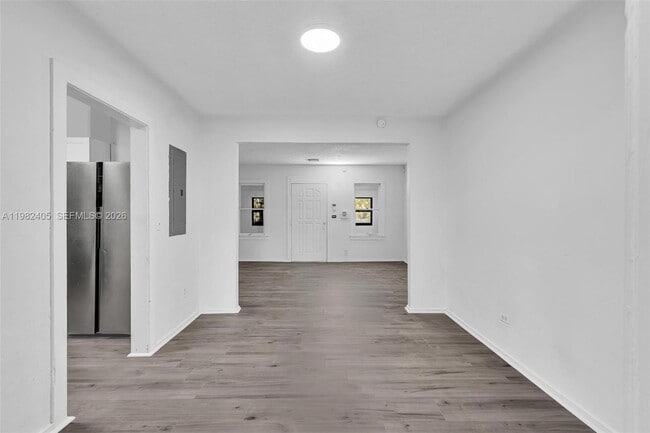 Building Photo - 118 NW 44th St