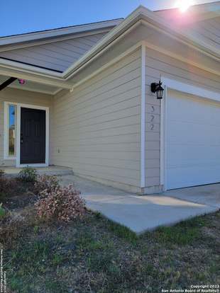 Building Photo - 322 Wapiti Rd