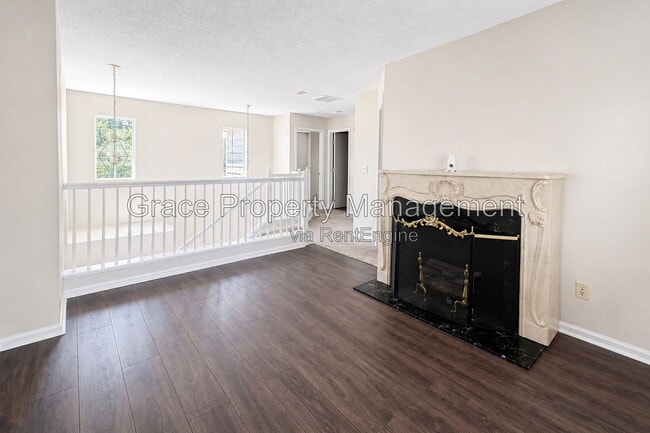 Building Photo - 5177 Pelican St