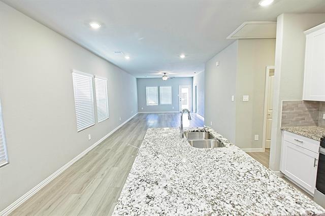 Building Photo - 3913 Murvaul Dr