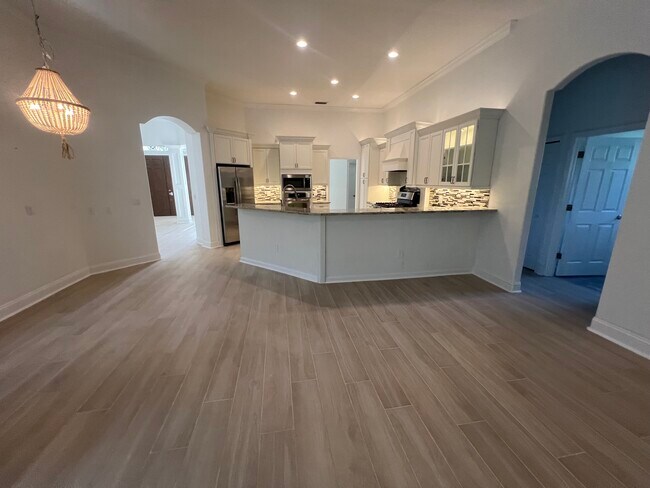 Building Photo - 6839 Turnberry Isle Ct