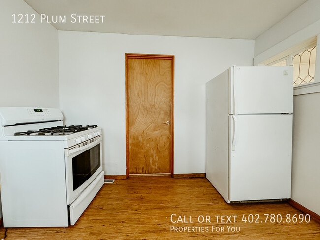 Building Photo - 1212 Plum St