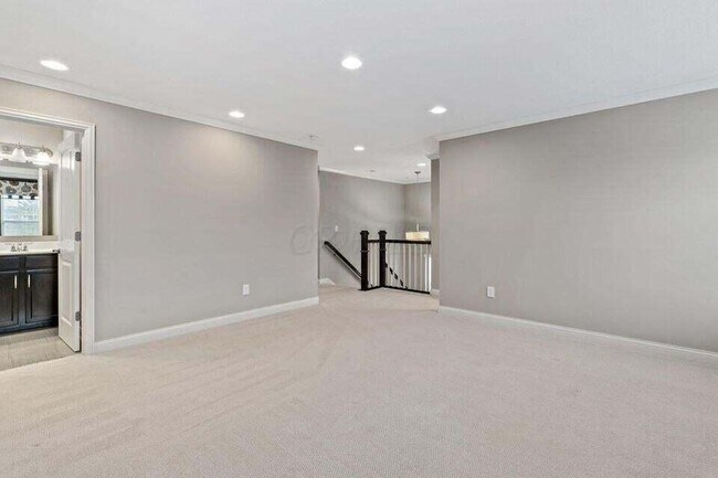 Building Photo - 5912 Danann Dr
