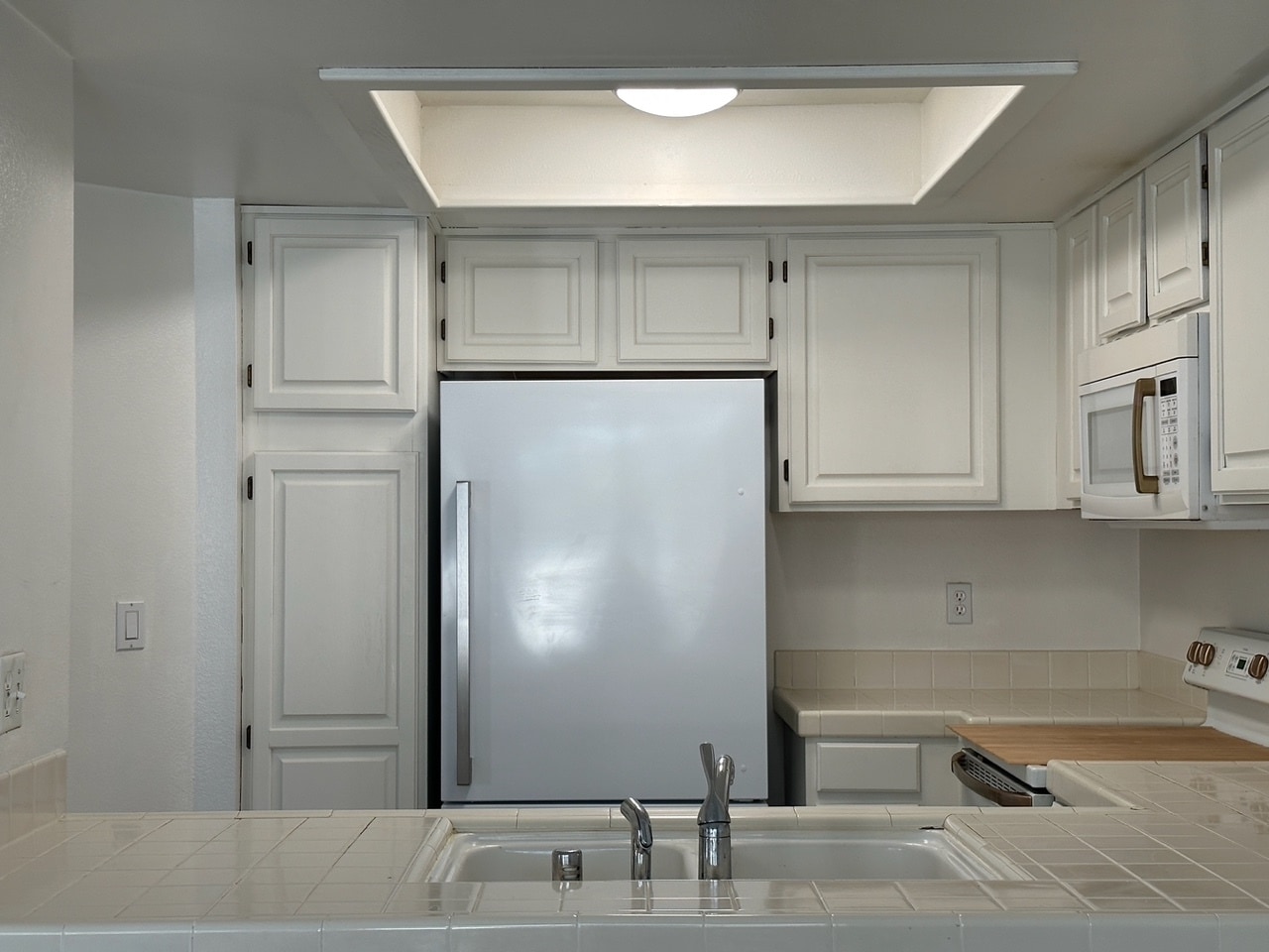 Building Photo - 2875 Idlewild Dr