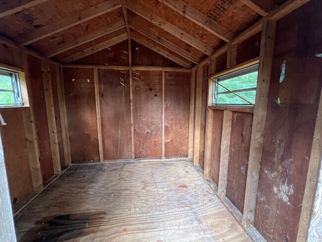 Building Photo - 3608 Willow Ln Dr